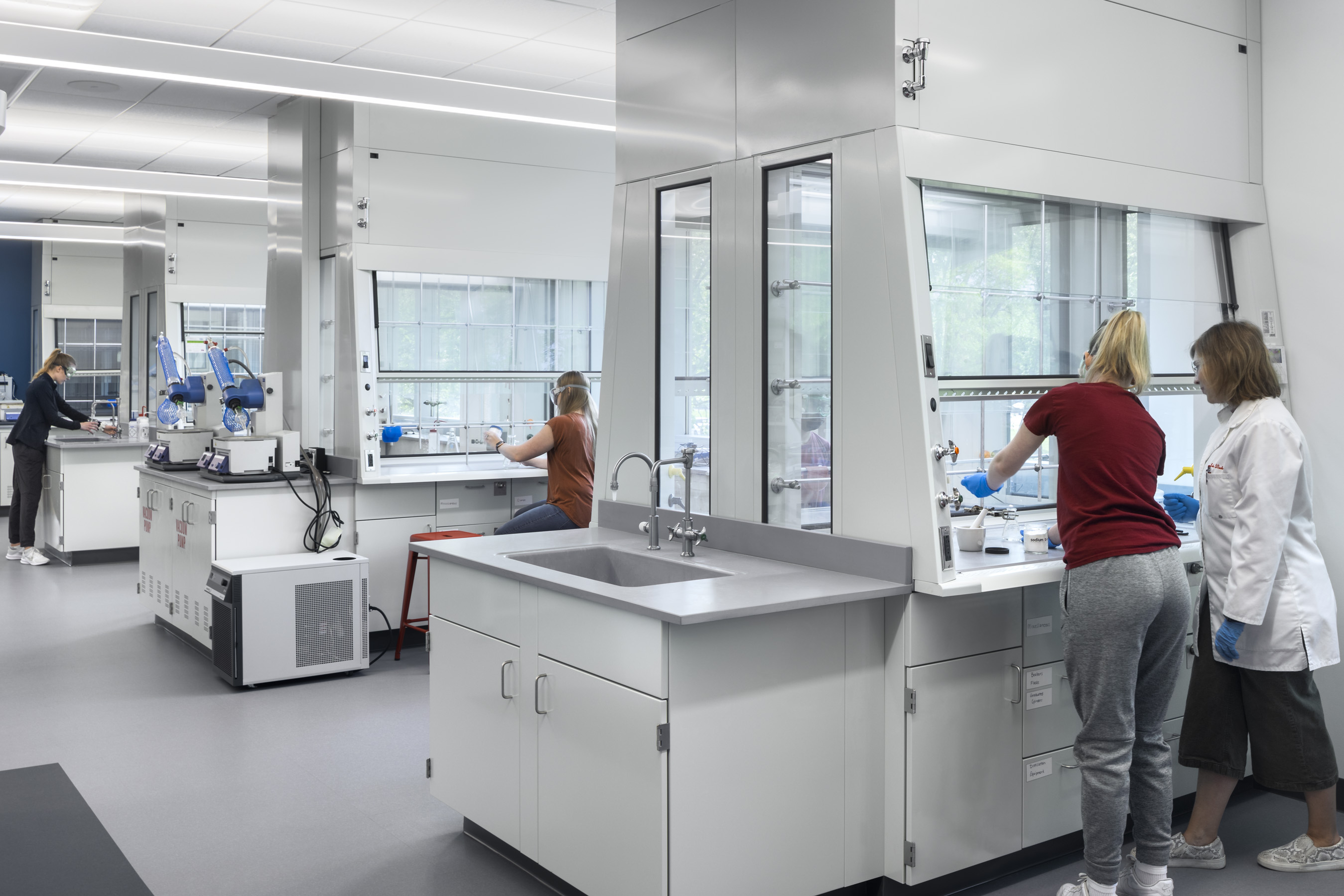 Interdisciplinary Academic Building - Chemistry Laboratories